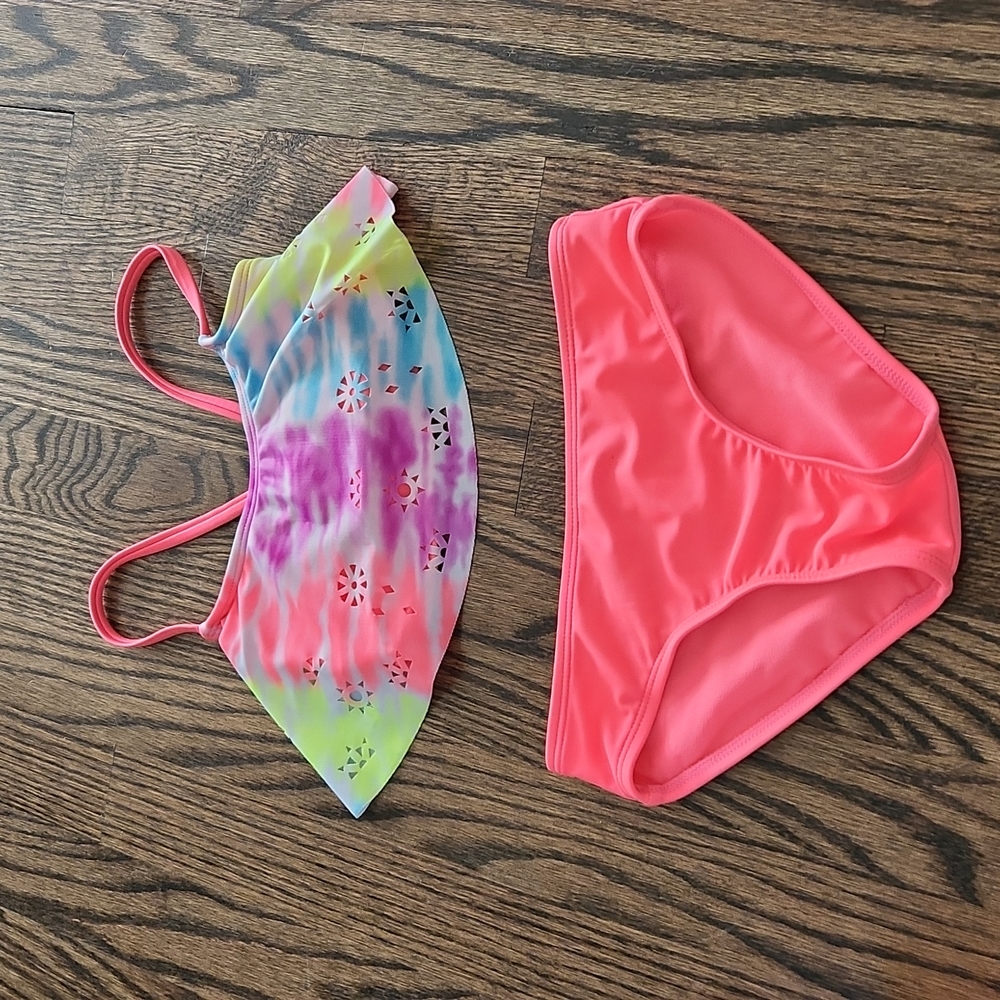 Cat & Jack girl rainbow bikini size Small 6/6x